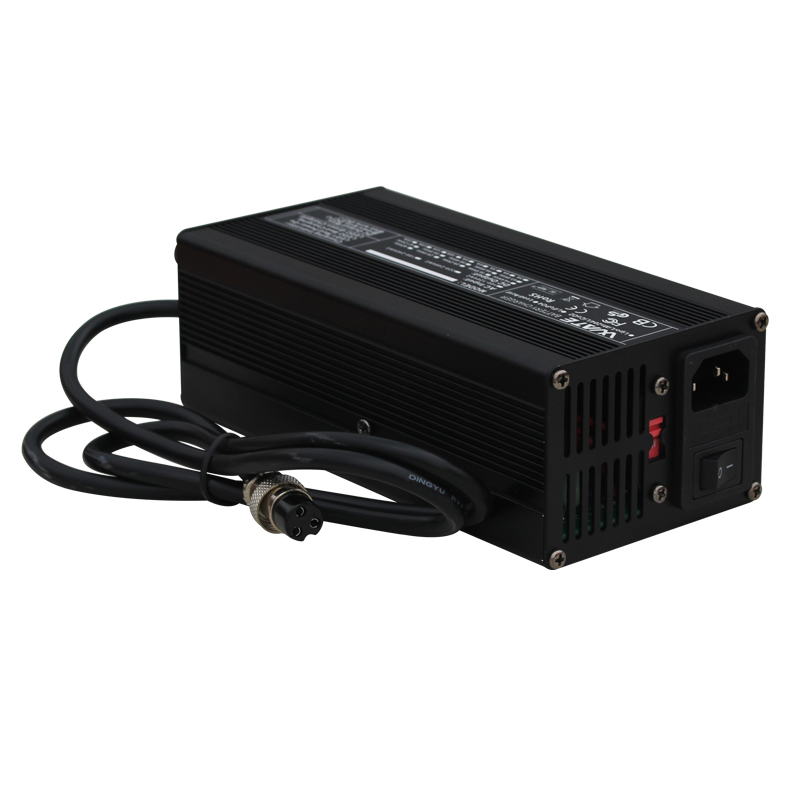 Caricabatteria intelligente Li - 84V 20A Smart Charger recensione e prezzo